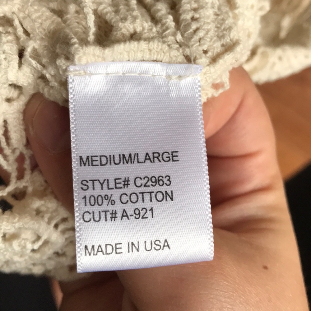 Patterned Cream Tank - Picture 2 of 4